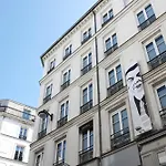 Litteraire Marcel Ayme, Bw Premier Collection Hotel Paris