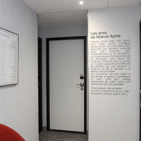 Hotel Litteraire Marcel Ayme, Bw Premier Collection Parigi